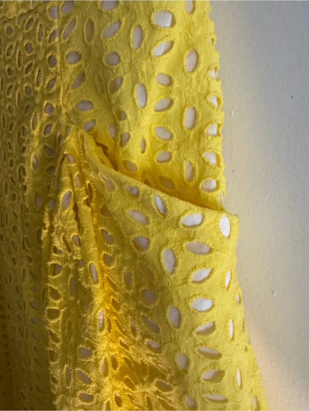 Lilly Pulitzer Cotton Blossom Eyelet Dress Pockets Pineapple Juice Yellow Size 0